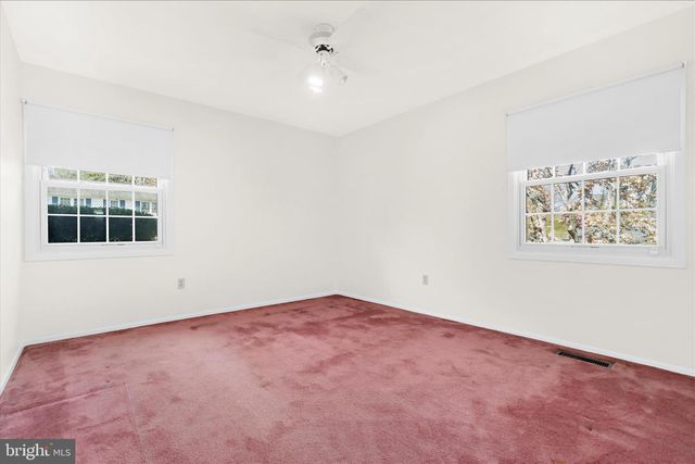 12802 KEMPER LN, Bowie, MD 20715