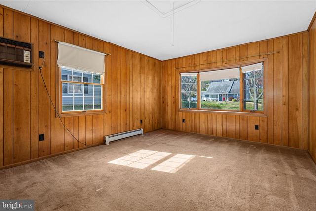 12802 KEMPER LN, Bowie, MD 20715