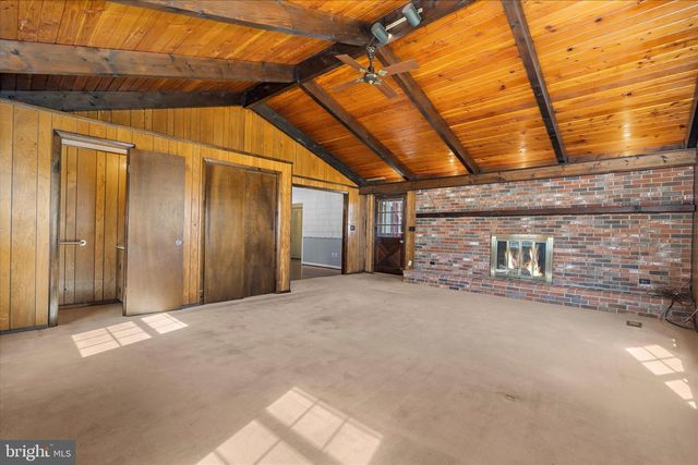 12802 KEMPER LN, Bowie, MD 20715