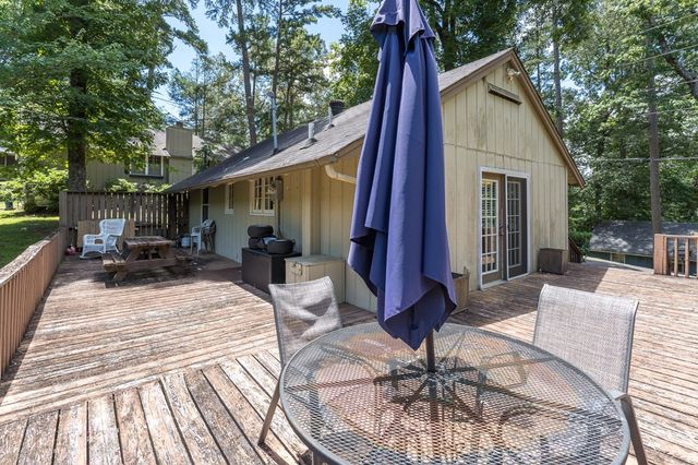 275 Village Road, Murphy, NC 28905