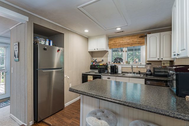 275 Village Road, Murphy, NC 28905