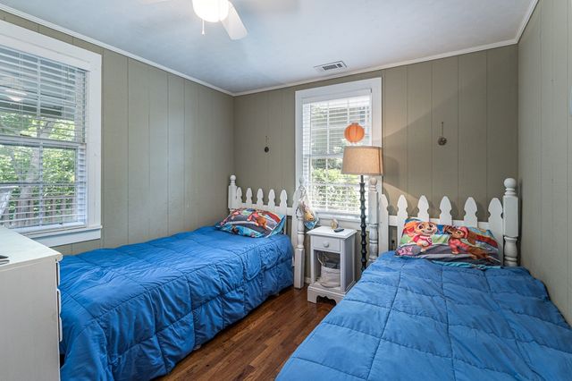 275 Village Road, Murphy, NC 28905