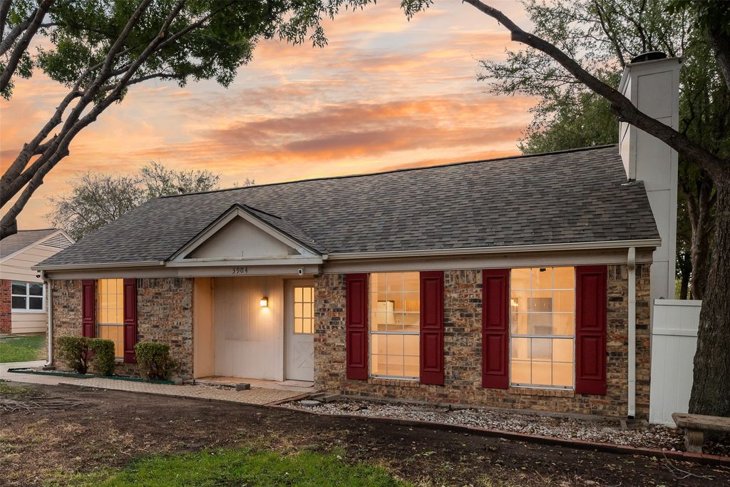 3904 Manzinita Street, Fort Worth, TX 76137 — photo 2