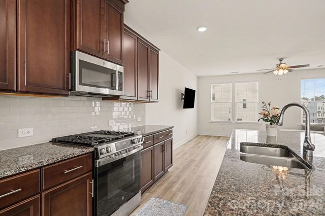 9245 DELANCEY Lane NW, Concord, NC 28027