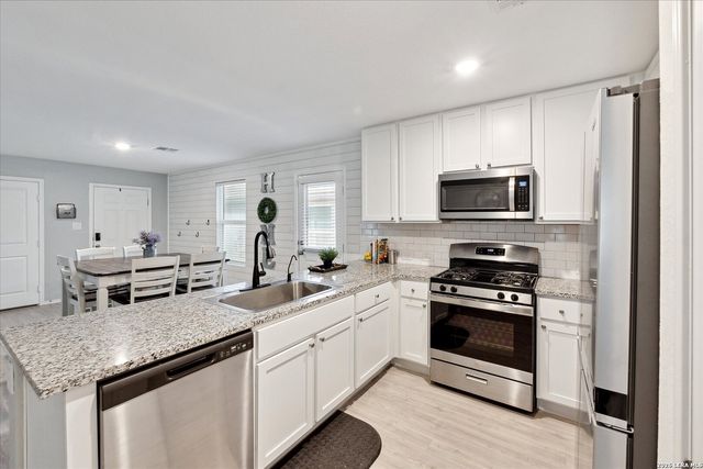 7251 Plow Run, San Antonio, TX 78252