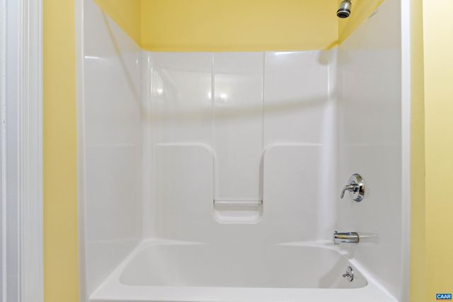 75 COTTAGE CT, Zion Crossroads, VA 22942