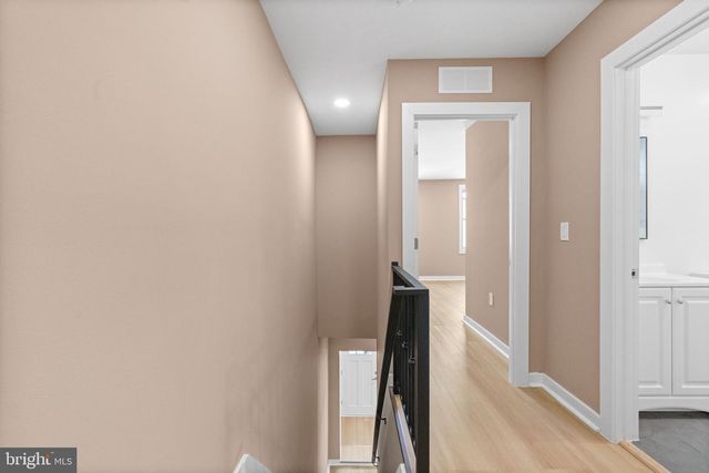2131 S ALDEN ST, Philadelphia, PA 19143