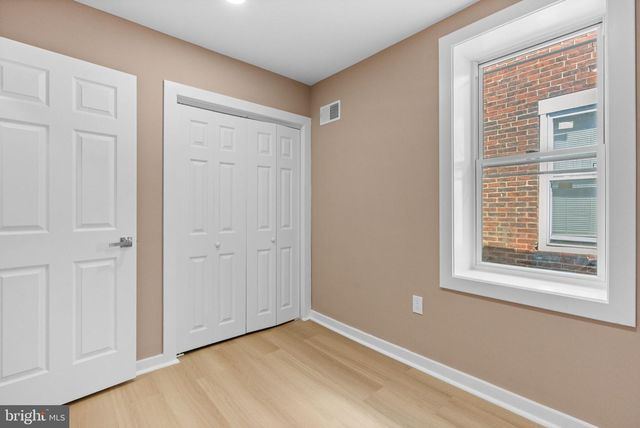 2131 S ALDEN ST, Philadelphia, PA 19143