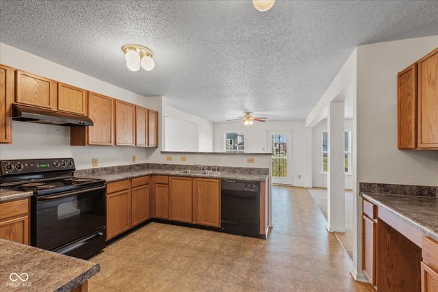 10765 Broadlands Drive, Brownsburg, IN 46112