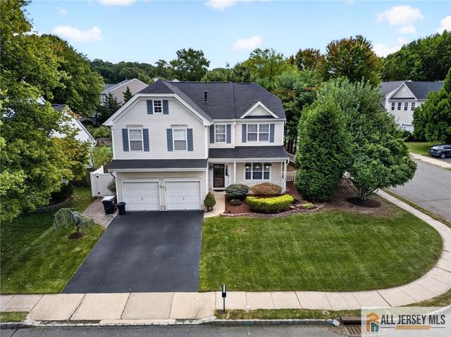 422 Ansley Court, Morganville, NJ 07751
