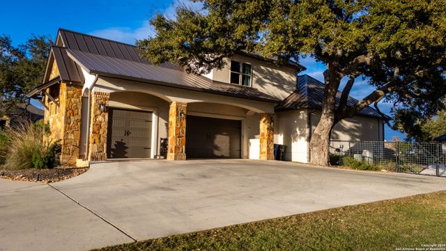 1190 Sapling Spring, New Braunfels, TX 78132