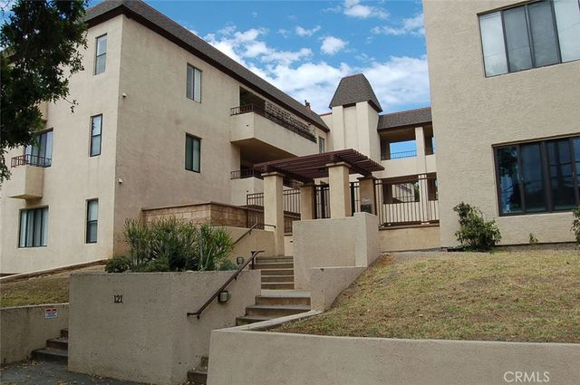 121 S Wilson 103, Pasadena, CA 91106