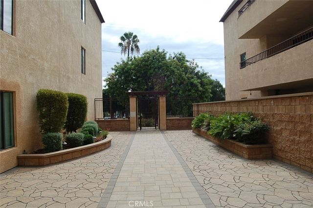 121 S Wilson 103, Pasadena, CA 91106
