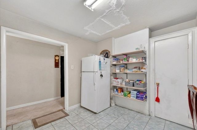 1403 Beacon Hill Drive, Irving, TX 75061