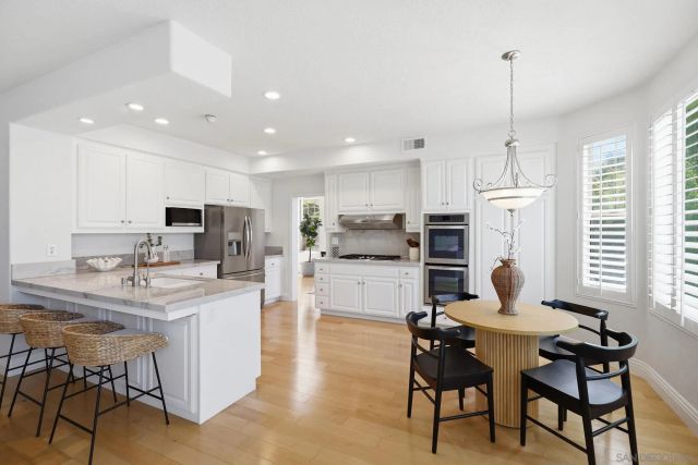 2283 Hilton Head Rd, Chula Vista, CA 91915