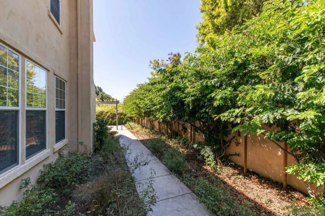 2283 Hilton Head Rd, Chula Vista, CA 91915