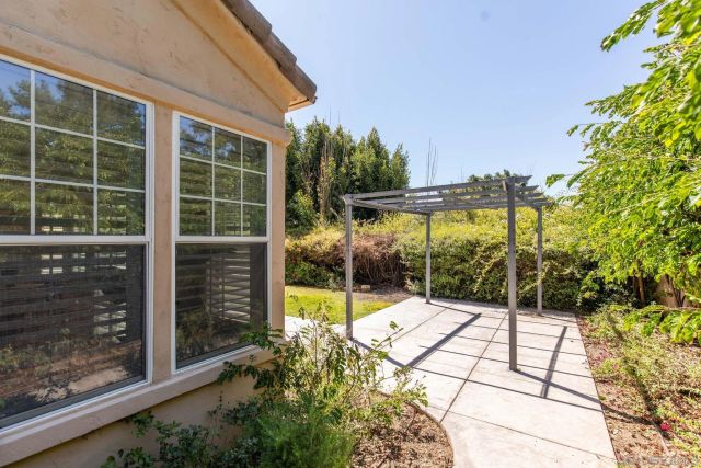 2283 Hilton Head Rd, Chula Vista, CA 91915