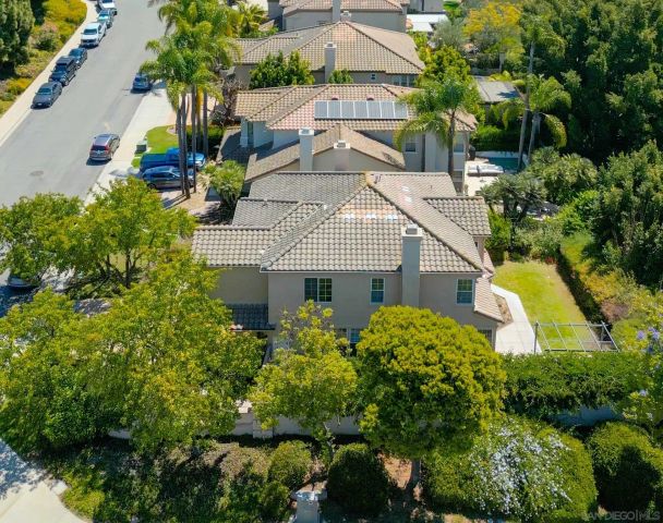 2283 Hilton Head Rd, Chula Vista, CA 91915