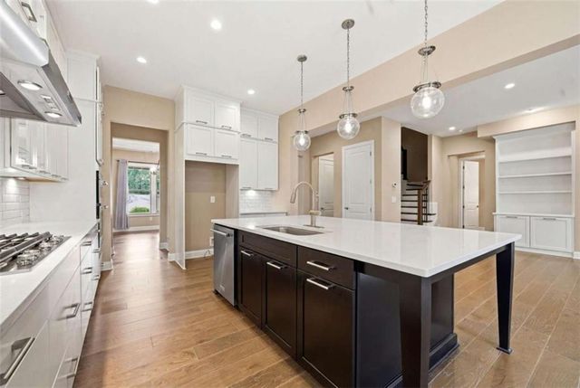4020 Claiborne Farm Road, Suwanee, GA 30024