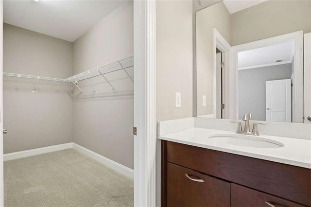 4020 Claiborne Farm Road, Suwanee, GA 30024