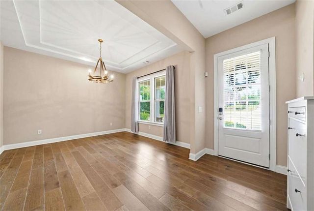 4020 Claiborne Farm Road, Suwanee, GA 30024