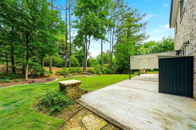 4020 Claiborne Farm Road, Suwanee, GA 30024