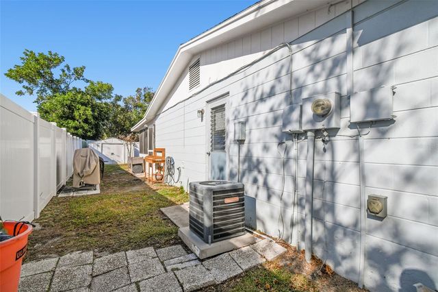 9035 STERLING LANE, Port Richey, FL 34668