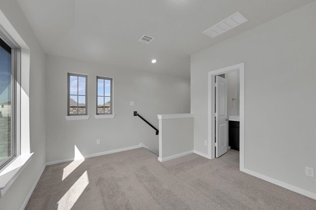 2512 Seneca Lake Dr, Texas City, TX 77568