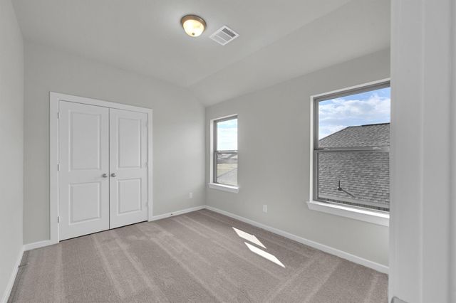 2512 Seneca Lake Dr, Texas City, TX 77568