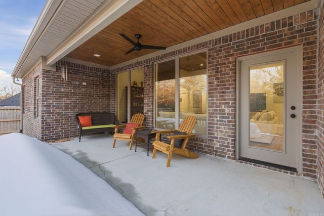 14510 Stonebrook Lane, Maumelle, AR 72113