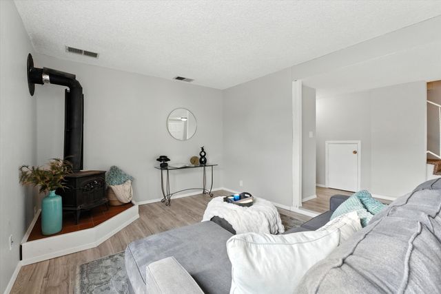 157 CALLE ARROYO SECO NW, Albuquerque, NM 87120