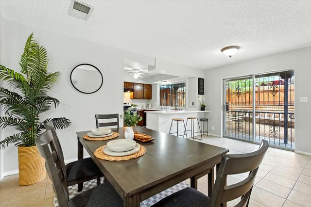 157 CALLE ARROYO SECO NW, Albuquerque, NM 87120