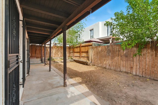 157 CALLE ARROYO SECO NW, Albuquerque, NM 87120