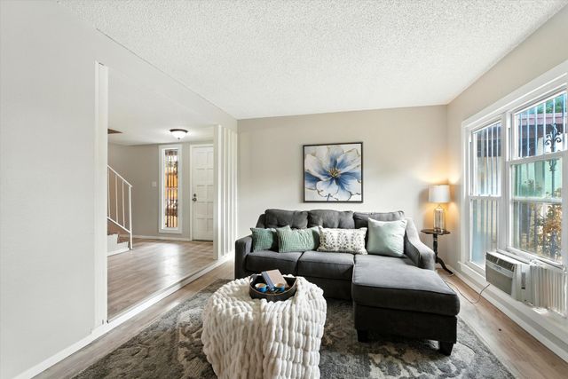 157 CALLE ARROYO SECO NW, Albuquerque, NM 87120