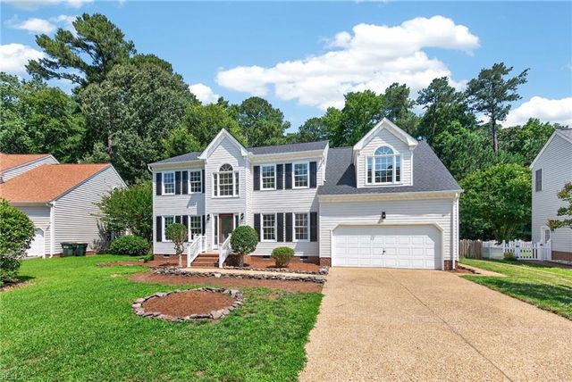 204 Halles RN, Yorktown, VA 23693