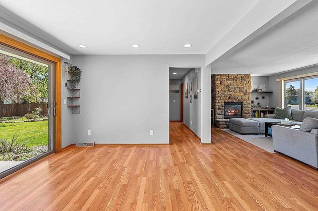 1094 MELROSE STREET, Neenah, WI 54956