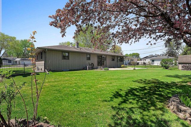 1094 MELROSE STREET, Neenah, WI 54956