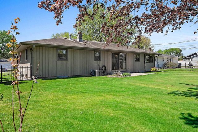 1094 MELROSE STREET, Neenah, WI 54956