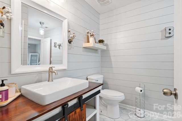 1521 Deer Meadows Drive, Waxhaw, NC 28173