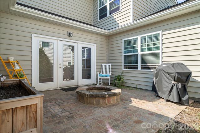 1521 Deer Meadows Drive, Waxhaw, NC 28173