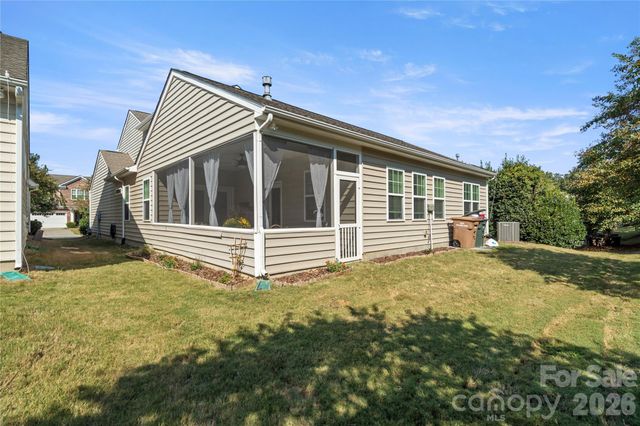 1521 Deer Meadows Drive, Waxhaw, NC 28173