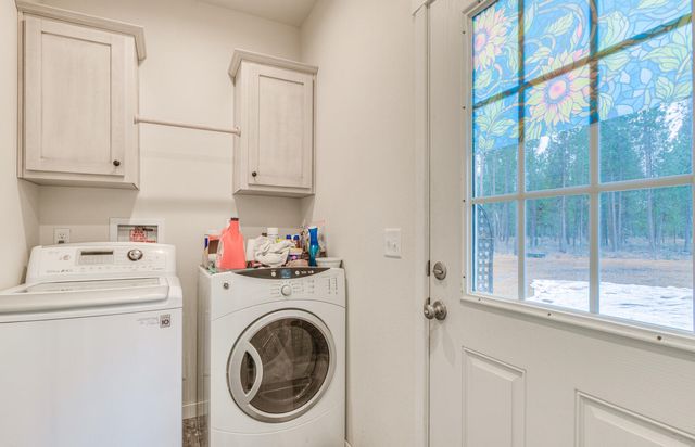 15461 Federal Road, La Pine, OR 97739