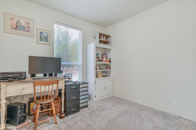 15461 Federal Road, La Pine, OR 97739