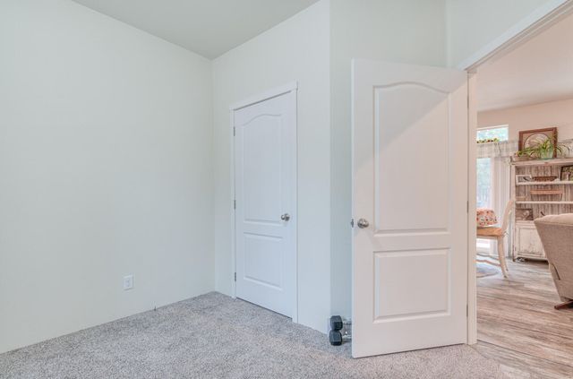 15461 Federal Road, La Pine, OR 97739