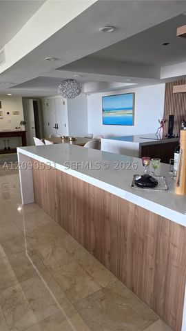3 Grove Isle Dr C1003, Miami, FL 33133