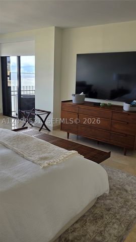 3 Grove Isle Dr C1003, Miami, FL 33133