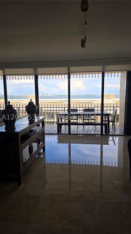 3 Grove Isle Dr C1003, Miami, FL 33133
