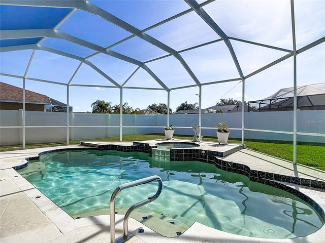 24807 BLAZING TRAIL WAY, Land O Lakes, FL 34639