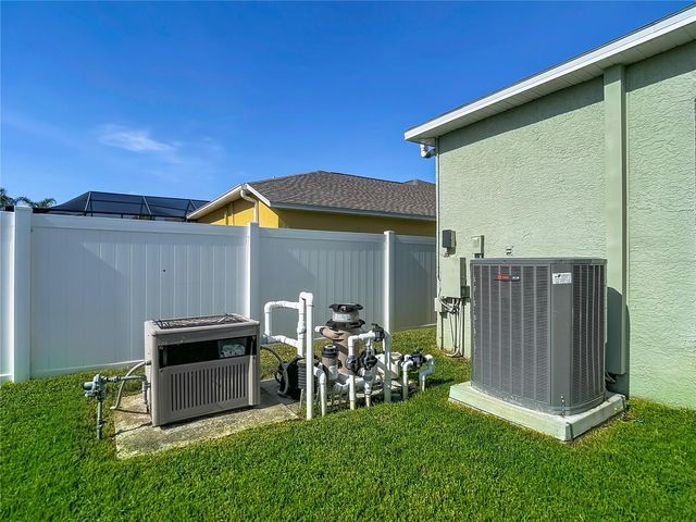 24807 BLAZING TRAIL WAY, Land O Lakes, FL 34639