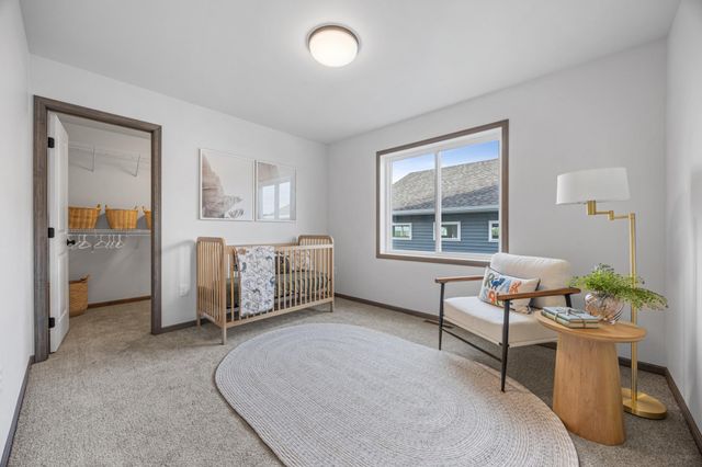 1021 61st Avenue W, West Fargo, ND 58047